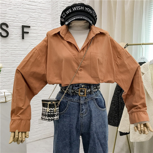 Modern női ing retro stílusú klasszikus gallérral és gombokkal több színben