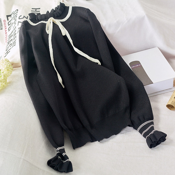 Női téli blúz csipkegallérral több színben