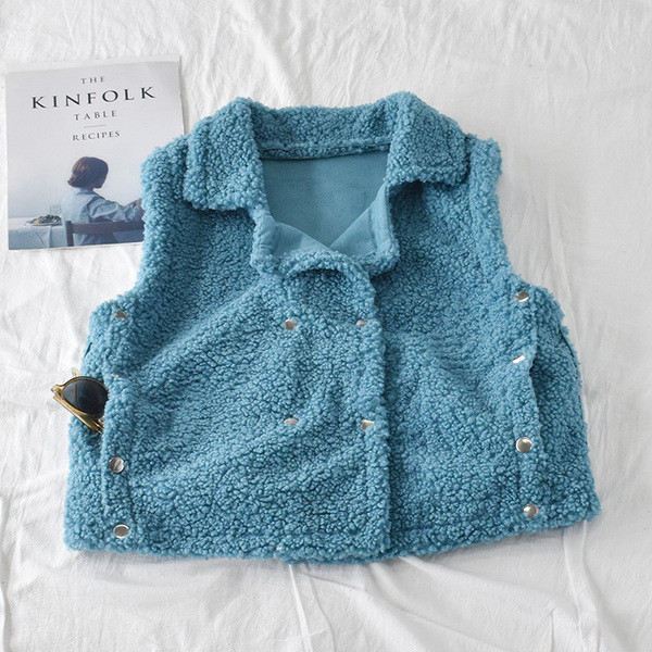 Vesta de puf de dama in trei culori cu nasturi si buzunare