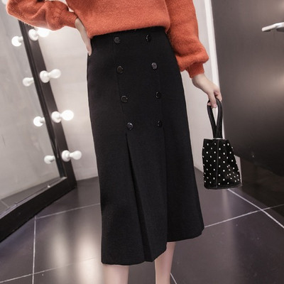 Fusta lunga tricotata cu nasturi in bej, maro si negru