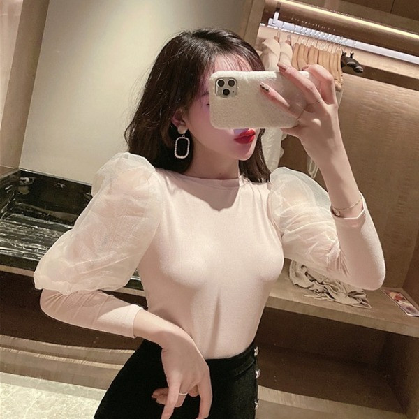 Női testhezálló blúz tüll ujjal