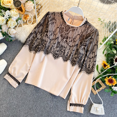 Cămașă modernă de damă cu dantelă și guler scăzut