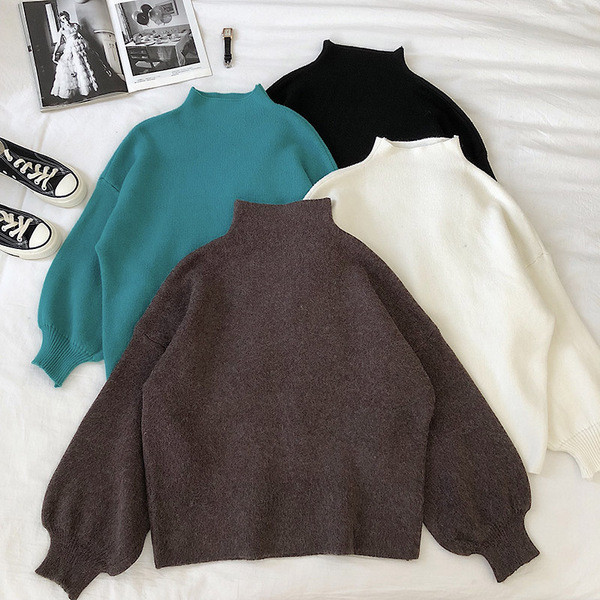 Pulover de damă în patru culori cu mâneci largi și guler semi-înalt