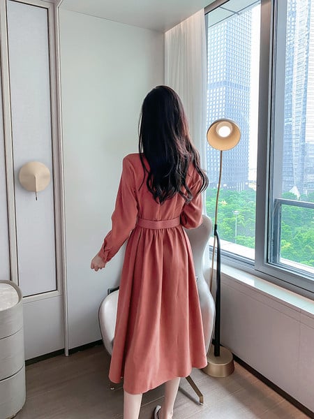 Rochie de dama model lung cu centura in talie si maneci lungi