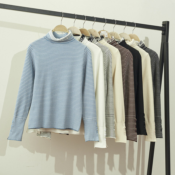 Bluză de iarnă cu dungi de damă cu guler înalt - mai multe culori