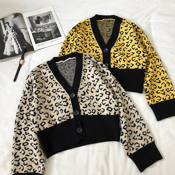 Modern női mellény leopárd mintával és V-nyakkal