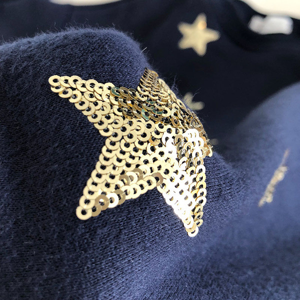 Bluză casual de damă în trei culori cu decolteu oval și paiete