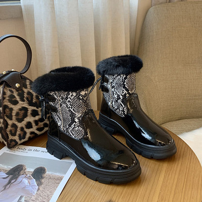Cizme de iarna dama cu captuseala calda in alb si negru - doua modele