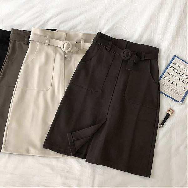 Fusta de dama actuala in patru culori cu curea si talie inalta