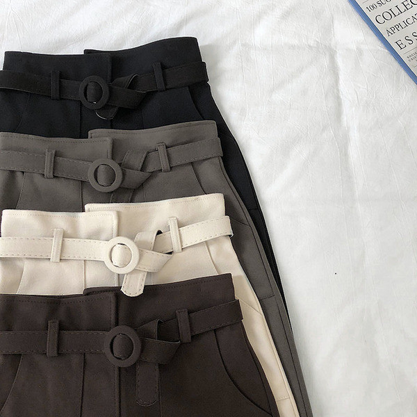 Fusta de dama actuala in patru culori cu curea si talie inalta