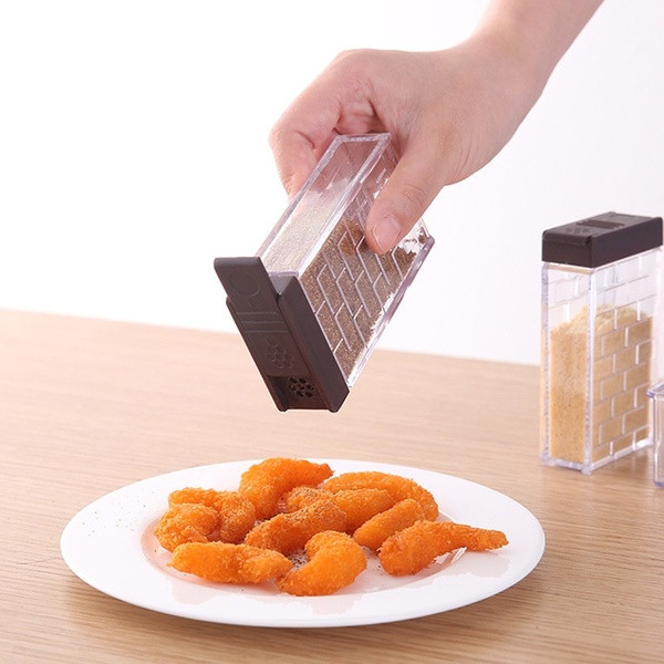 Set de șase cutii de plastic pentru depozitarea condimentelor în alb și maro