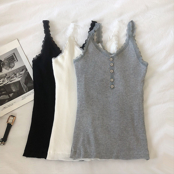 Maieu de damă în trei culori, cu decolteu în V și dantelă