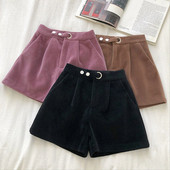 Pantaloni scurti de dama model lat in trei culori cu talie inalta