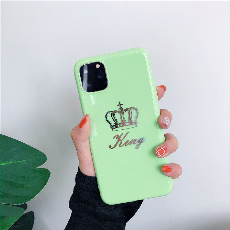 Husa pentru Iphone 11 Pro Max cu inscriptia Queen si King in negru si verde - potrivita pentru cupluri
