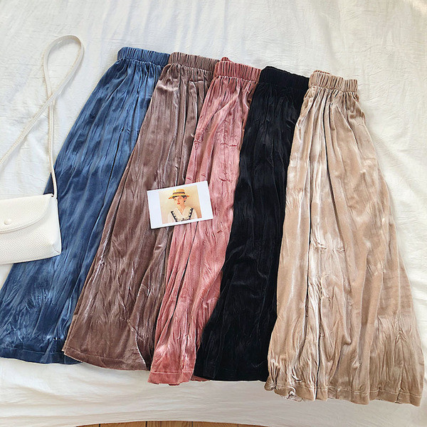 Női bársony szoknya öt színben gumírozott derékkal