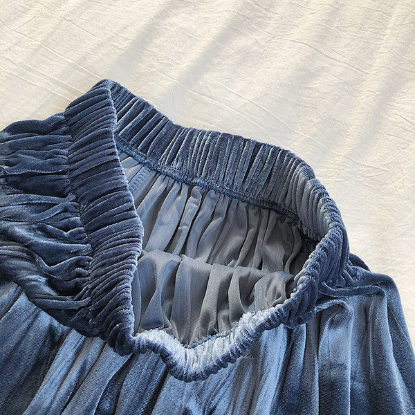 Női bársony szoknya öt színben gumírozott derékkal