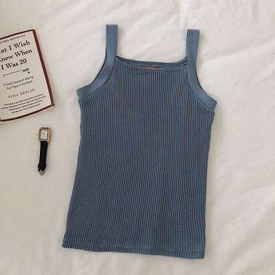 Női lezser felső négy színben, négyzet alakú nyakkivágással