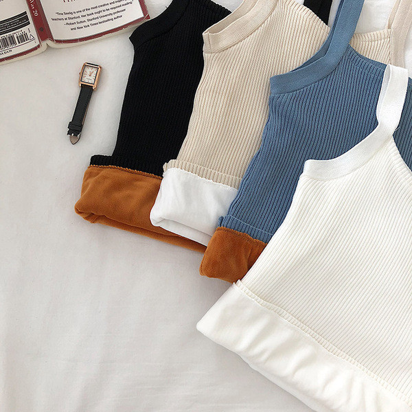 Női lezser felső négy színben, négyzet alakú nyakkivágással