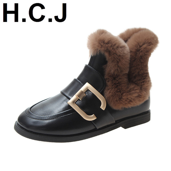 Női alkalmi csizma ökobőrből, fém elemekkel és pehellyel - három modell