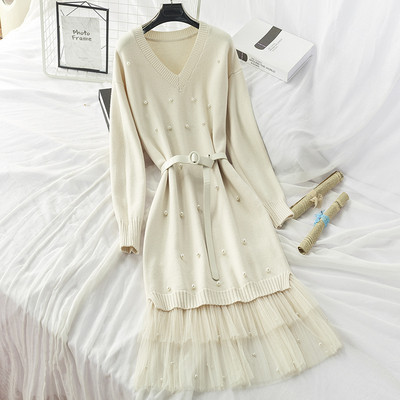 Spitz dekoltázsú és hosszú ujjú női ruha tüll elemmel több színben