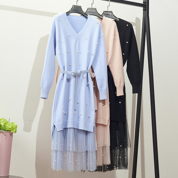 Spitz dekoltázsú és hosszú ujjú női ruha tüll elemmel több színben