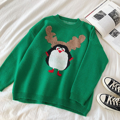 Pulover de dama de Craciun in alb, rosu si verde cu broderie