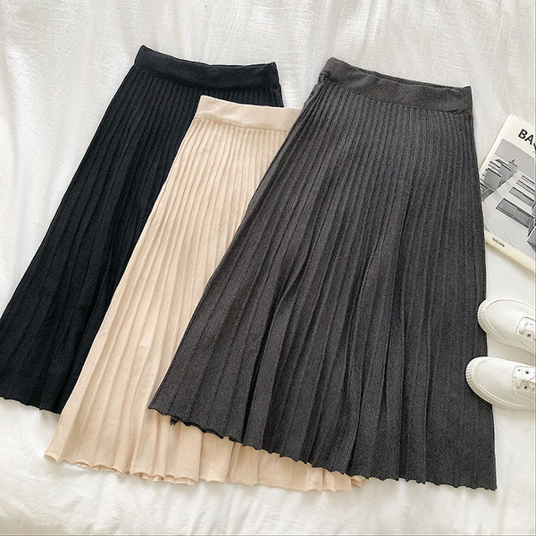 Fusta de dama plisata in patru culori cu talie elastica