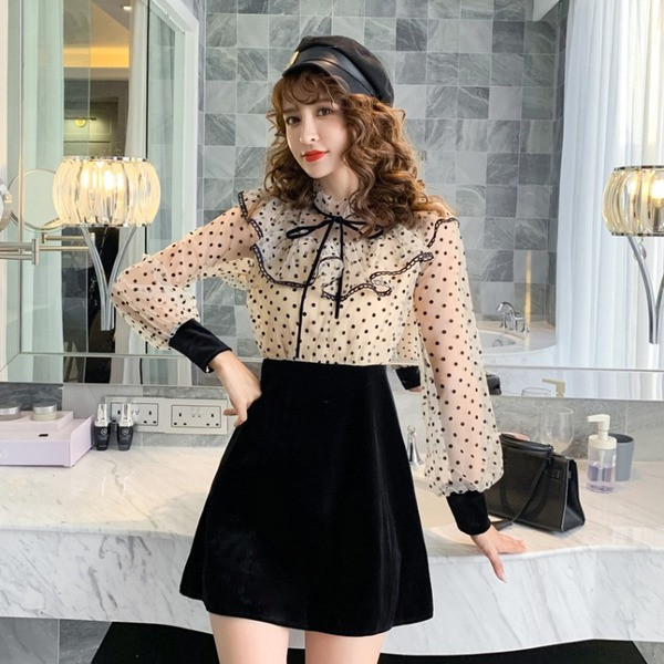 Új modell női ruha pöttyös tüll - szabású modell