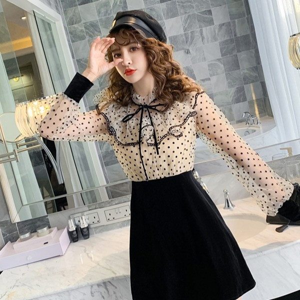 Új modell női ruha pöttyös tüll - szabású modell