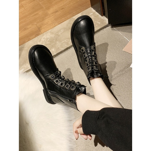 Cizme casual dama cu elemente metalice in negru si rosu