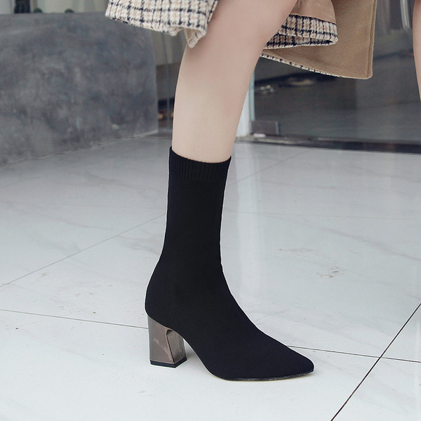Cizme de dama elegante tip soseta textila cu toc 7 cm