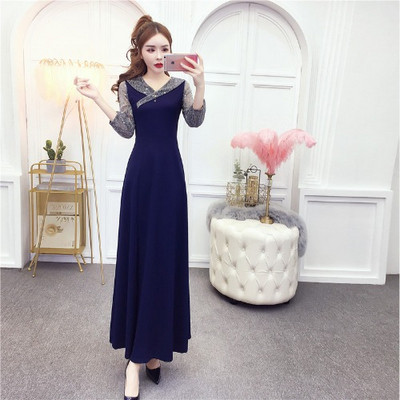 Elegáns női ruha tüll ujjakkal és spitz nyakkivágással több színben