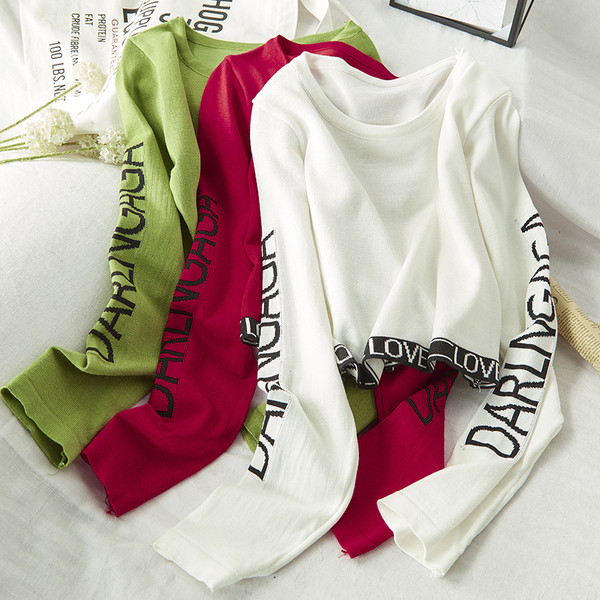 Női alkalmi blúz több színben feliratos