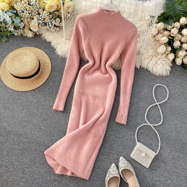 Rochie modernă de iarnă de damă, cu guler jos și mâneci lungi, în roz, alb și negru