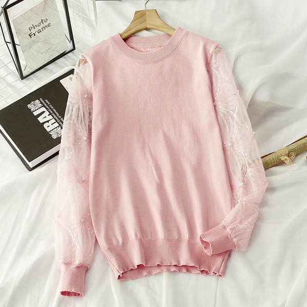 Bluza de dama cu maneci din dantela si decolteu rotund in mai multe culori