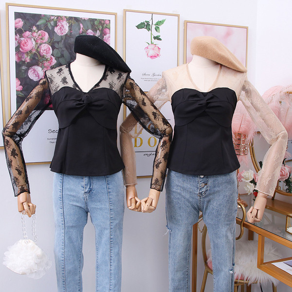 Bluză de damă modernă cu decolteu spitz și mâneci din tul în două culori