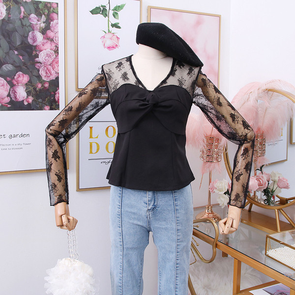 Bluză de damă modernă cu decolteu spitz și mâneci din tul în două culori