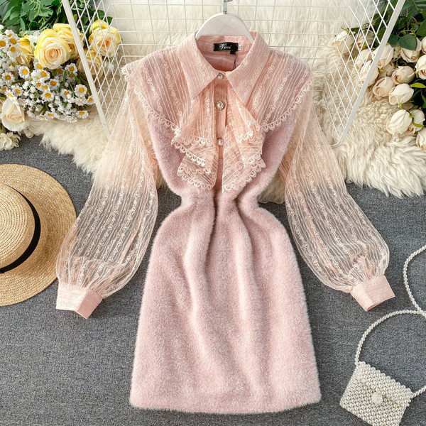 Rochie de dama eleganta cu dantela si guler broasca in alb, roz si negru