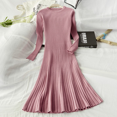 Model actual de rochie de iarna de dama cu decolteu rotund - mai multe culori