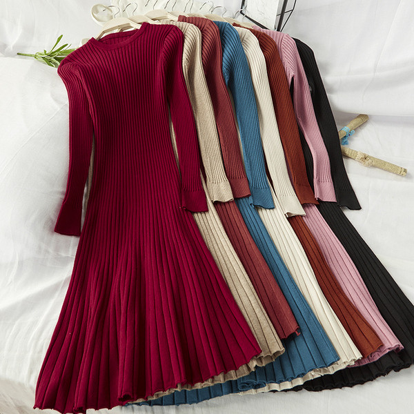 Model actual de rochie de iarna de dama cu decolteu rotund - mai multe culori