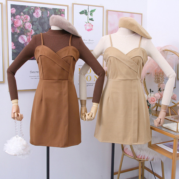 Set de dama model nou din doua parti rochie cu bretele + pulover in Alb, Bej, Maro si Negru