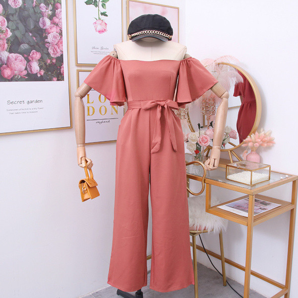 Елегантен дамски гащеризон с голи рамене в няколко цвята