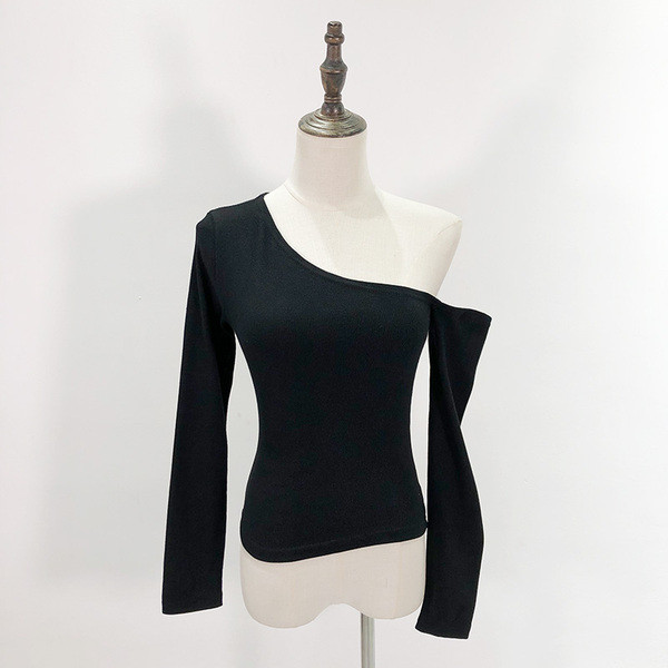 Bluză modernă cu umărul gol în negru