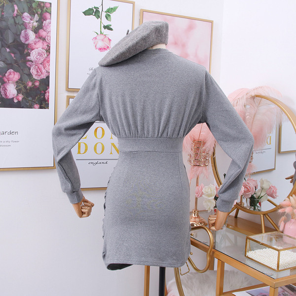 Rochie casual de dama, cu maneci lungi si decolteu rotund, de culoare gri si negru