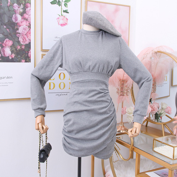 Rochie casual de dama, cu maneci lungi si decolteu rotund, de culoare gri si negru