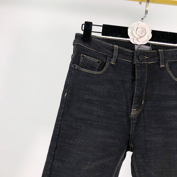 Blugi lungi Model slim negru cu fante si decor metalic