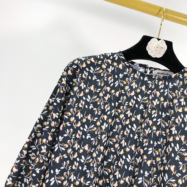 Rochie scurta casual dama cu model floral - model lat