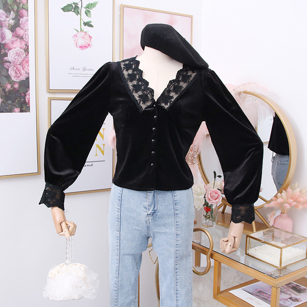 Cămașă de damă modernă din catifea cu dantelă și nasturi - mai multe culori