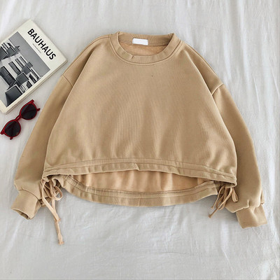 Bluză de damă în patru culori, cu căptușeală moale și cravate