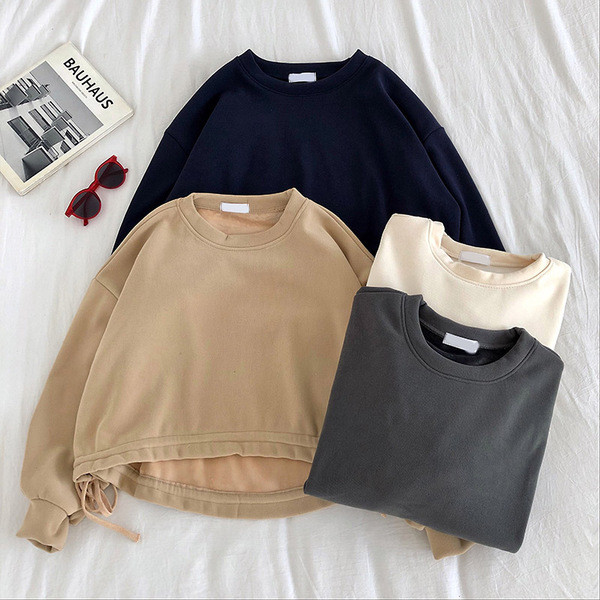 Bluză de damă în patru culori, cu căptușeală moale și cravate